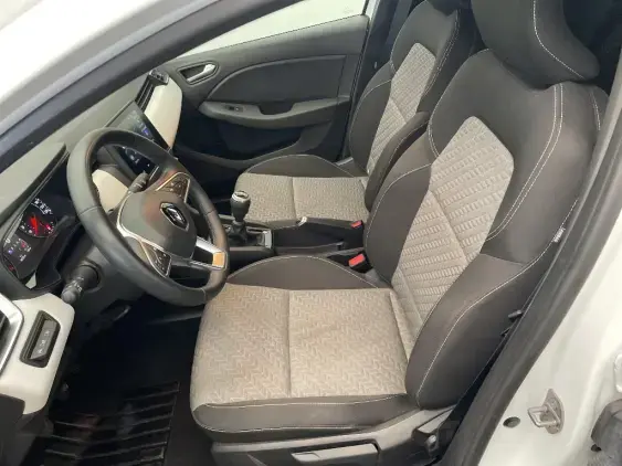 RENAULT CLIO V - voiture d'occasion - Photo 18