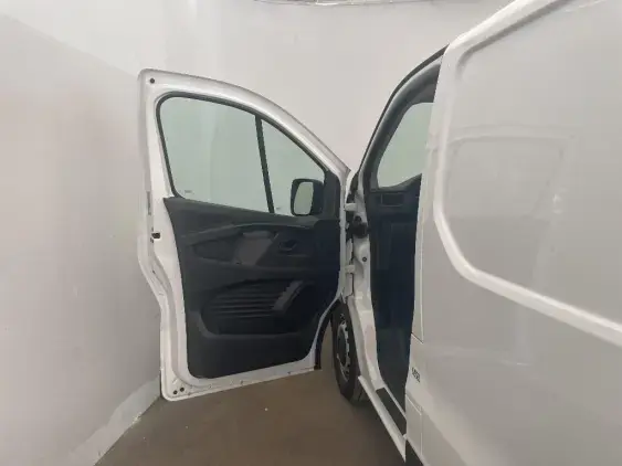 RENAULT TRAFIC FG III - voiture d'occasion - Photo 17