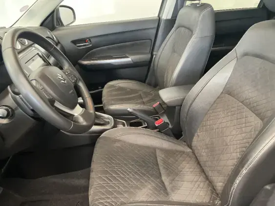 SUZUKI VITARA IV - voiture d'occasion - Photo 18