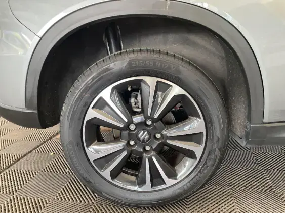 SUZUKI VITARA IV - voiture d'occasion - Photo 24