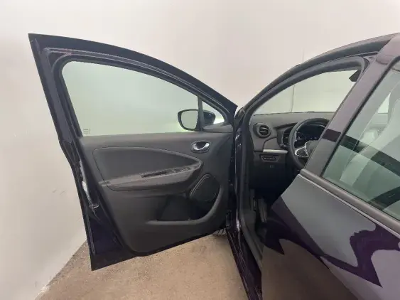 RENAULT ZOE - voiture d'occasion - Photo 18