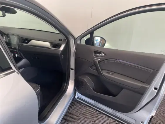 RENAULT CAPTUR II - voiture d'occasion - Photo 20