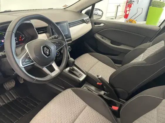 RENAULT CLIO V - voiture d'occasion - Photo 18