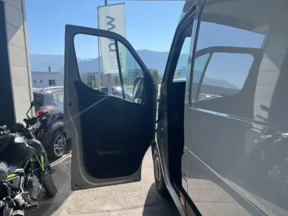 RENAULT MASTER FG III - voiture d'occasion - Photo 17