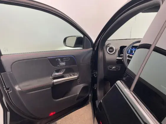 MERCEDES-BENZ GLA II - voiture d'occasion - Photo 19