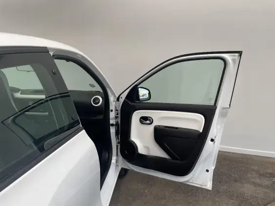 RENAULT TWINGO ELECTRIQUE III - voiture d'occasion - Photo 19