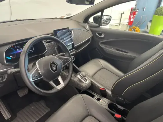 RENAULT ZOE - voiture d'occasion - Photo 18