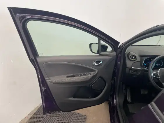 RENAULT ZOE - voiture d'occasion - Photo 19