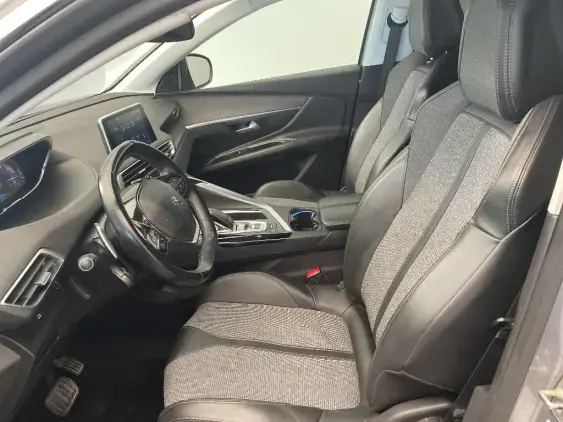 PEUGEOT 3008 II - voiture d'occasion - Photo 18