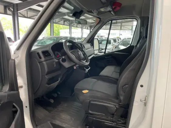 RENAULT MASTER III - voiture d'occasion - Photo 17