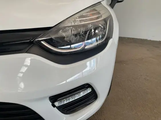 RENAULT CLIO IV - voiture d'occasion - Photo 21
