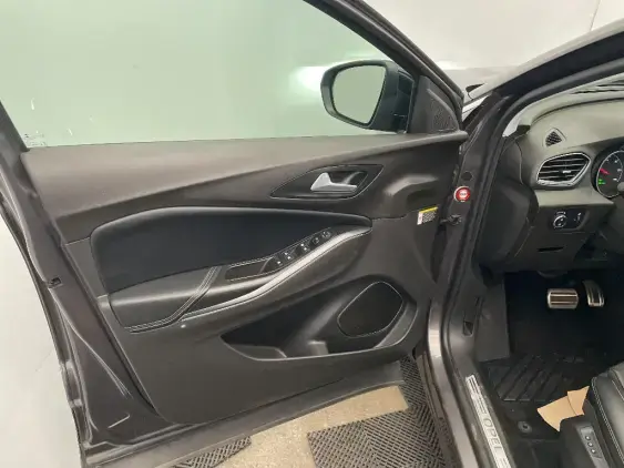 OPEL GRANDLAND X - voiture d'occasion - Photo 19