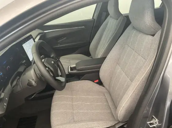 RENAULT MEGANE V - voiture d'occasion - Photo 17