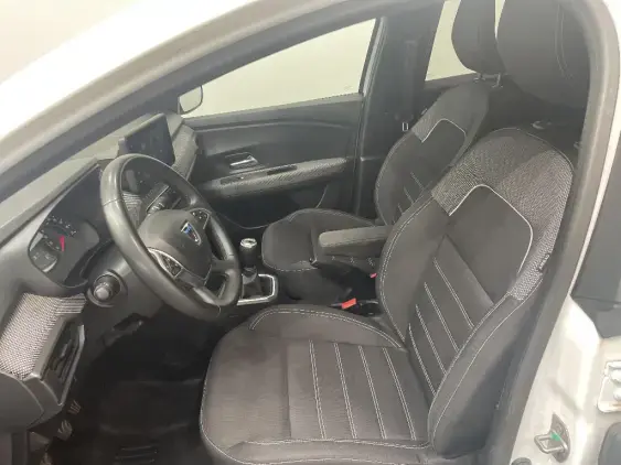 DACIA JOGGER - voiture d'occasion - Photo 17