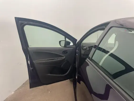 RENAULT ZOE - voiture d'occasion - Photo 16