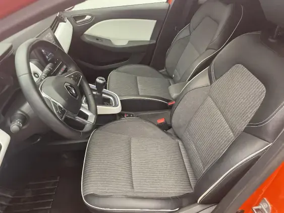 RENAULT CLIO V - voiture d'occasion - Photo 18