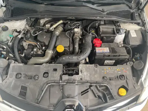 RENAULT CLIO IV - voiture d'occasion - Photo 20