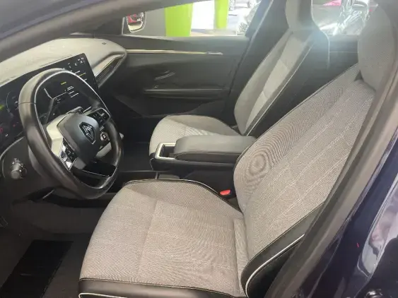 RENAULT MEGANE V - voiture d'occasion - Photo 16
