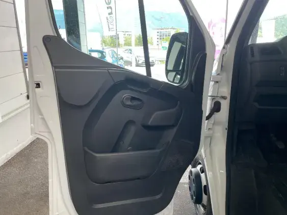 RENAULT MASTER III - voiture d'occasion - Photo 14