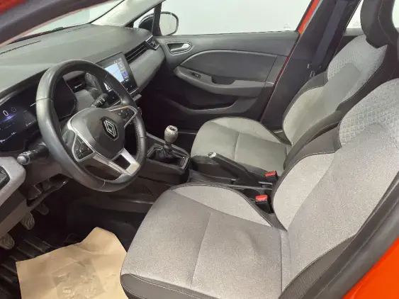 RENAULT CLIO V - voiture d'occasion - Photo 18