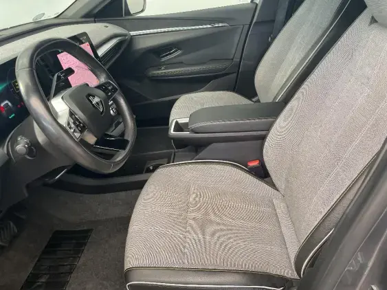 RENAULT MEGANE V - voiture d'occasion - Photo 17