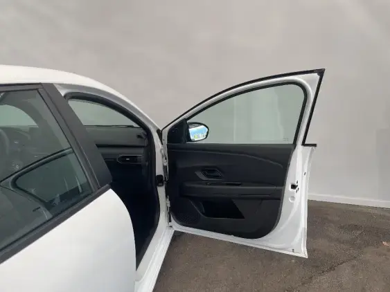 DACIA SANDERO III - voiture d'occasion - Photo 19