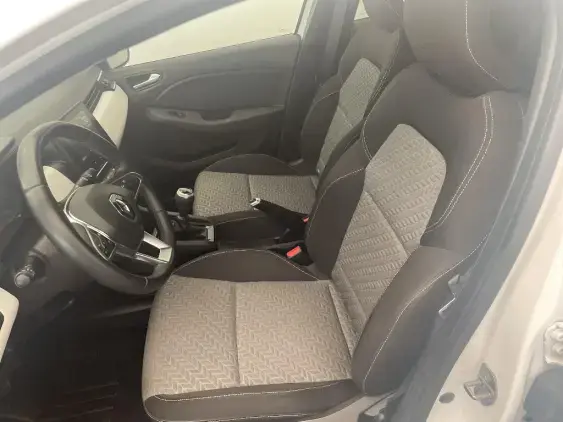RENAULT CLIO V - voiture d'occasion - Photo 18