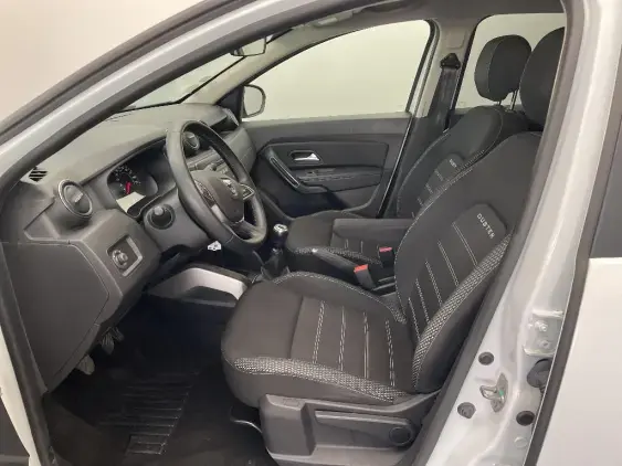 DACIA DUSTER II - voiture d'occasion - Photo 17