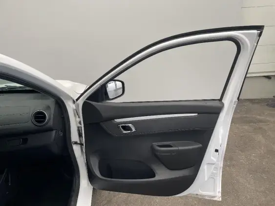 DACIA SPRING - voiture d'occasion - Photo 19