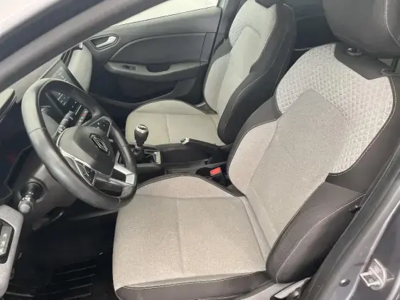 RENAULT CLIO V - voiture d'occasion - Photo 18