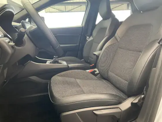 RENAULT CAPTUR II - voiture d'occasion - Photo 18