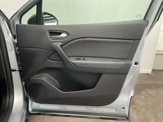 RENAULT CAPTUR II - voiture d'occasion - Photo 20