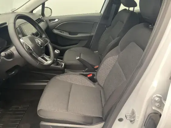 RENAULT CLIO V - voiture d'occasion - Photo 18