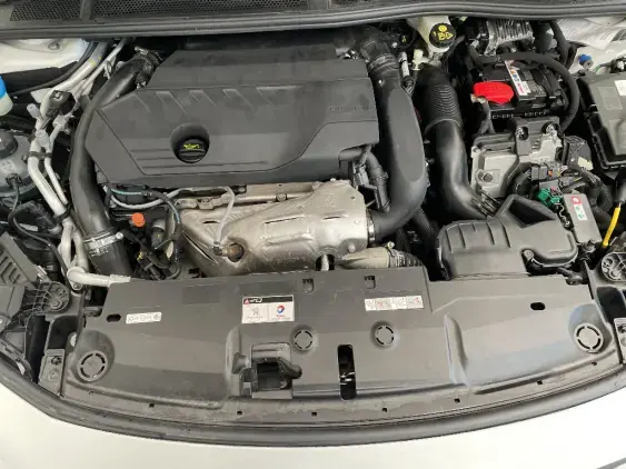 PEUGEOT 308 III - voiture d'occasion - Photo 20