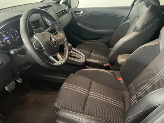 RENAULT CLIO V - voiture d'occasion - Photo 18