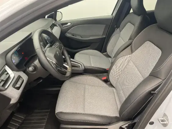 RENAULT CLIO V - voiture d'occasion - Photo 18