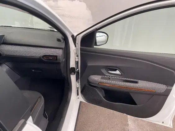 DACIA SANDERO III - voiture d'occasion - Photo 19