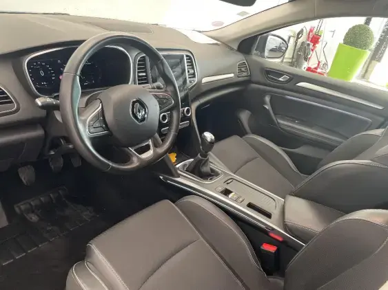 RENAULT MEGANE ESTATE IV - voiture d'occasion - Photo 18