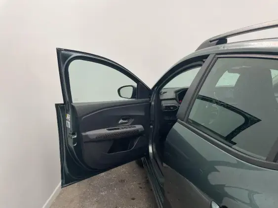 DACIA SANDERO III - voiture d'occasion - Photo 19