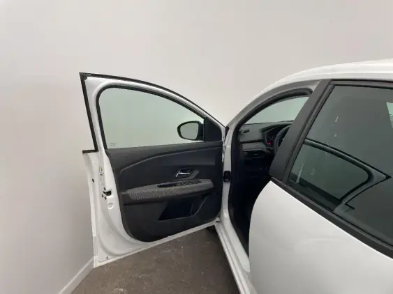 DACIA SANDERO III - voiture d'occasion - Photo 19