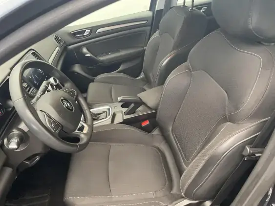RENAULT MEGANE IV - voiture d'occasion - Photo 17