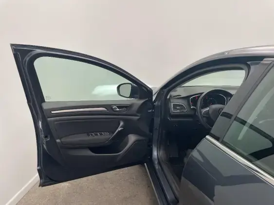 RENAULT MEGANE IV - voiture d'occasion - Photo 18