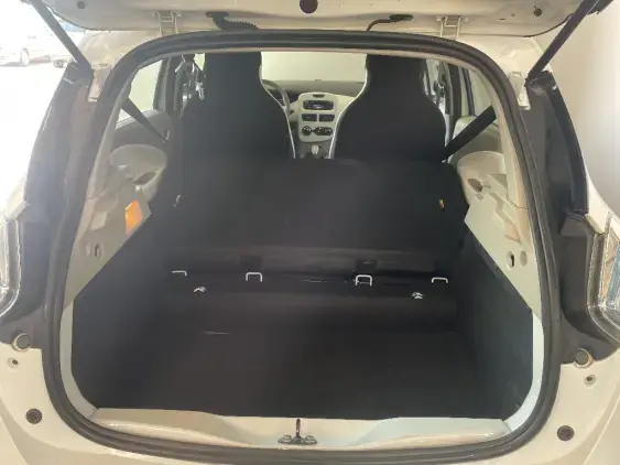 RENAULT ZOE - voiture d'occasion - Photo 16