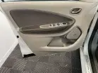 RENAULT ZOE - Photo 19