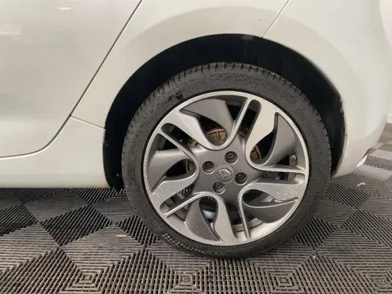 RENAULT ZOE - voiture d'occasion - Photo 24