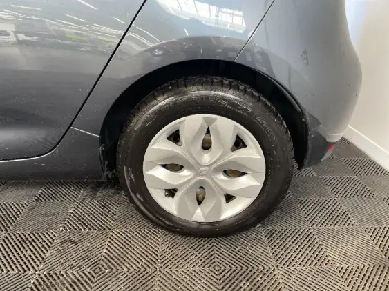 RENAULT ZOE - voiture d'occasion - Photo 24