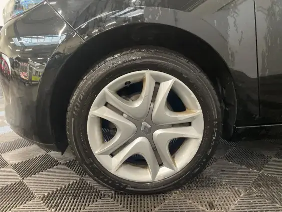 RENAULT ZOE - voiture d'occasion - Photo 23