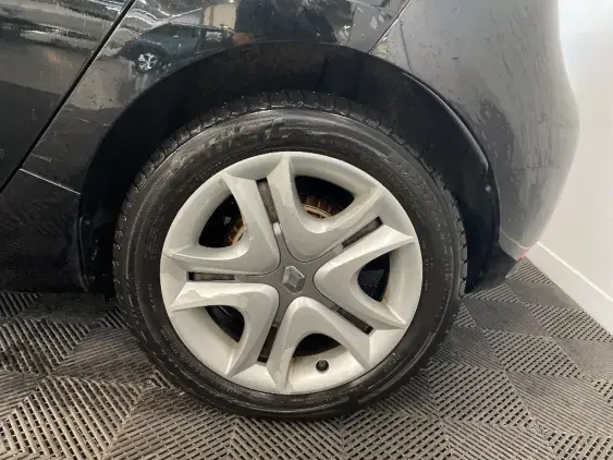 RENAULT ZOE - voiture d'occasion - Photo 24