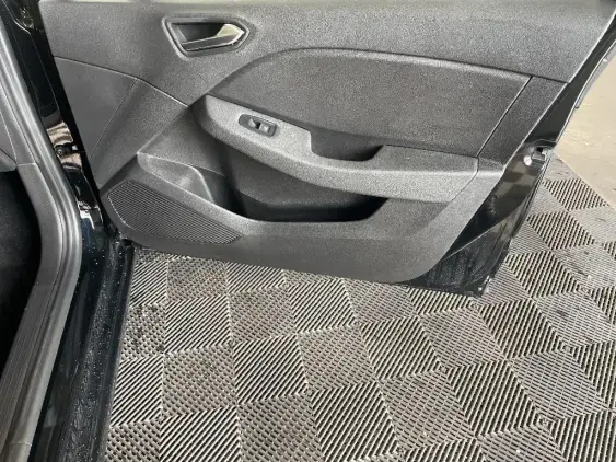 RENAULT CLIO V - voiture d'occasion - Photo 20