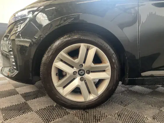 RENAULT CLIO V - voiture d'occasion - Photo 23